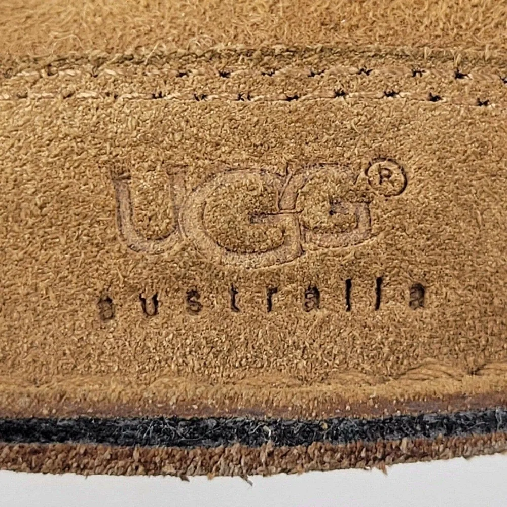 UGG Toddler Suede Bootie Unisex Chestnut Brown Size Medium 12-18 M Infant/Baby